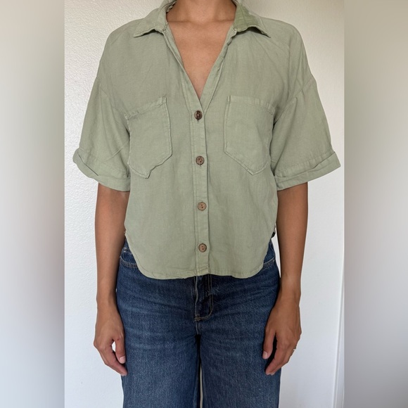 Zara Linen and Viscose Blend Crop Shirt - Picture 2 of 2
